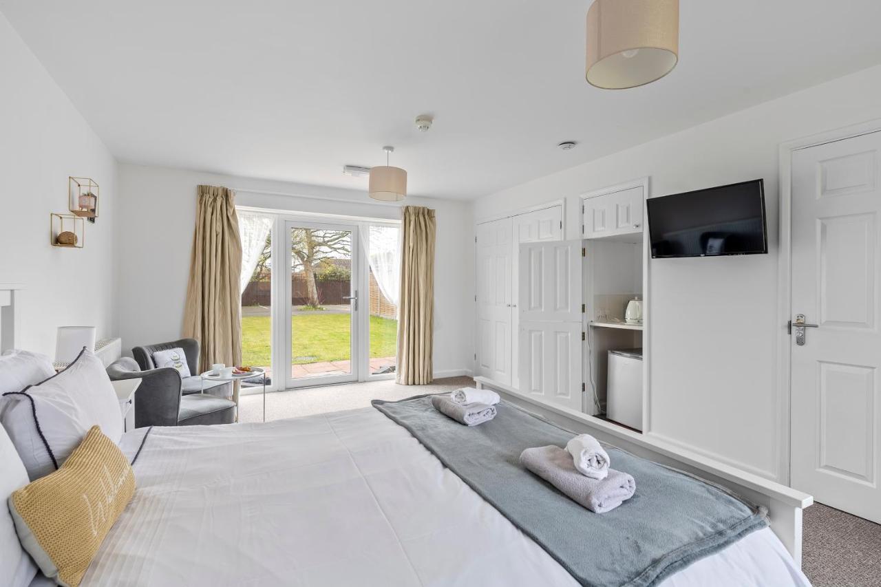 Number 5 - Lytton Tree Lodge, Reydon, Southwold Экстерьер фото